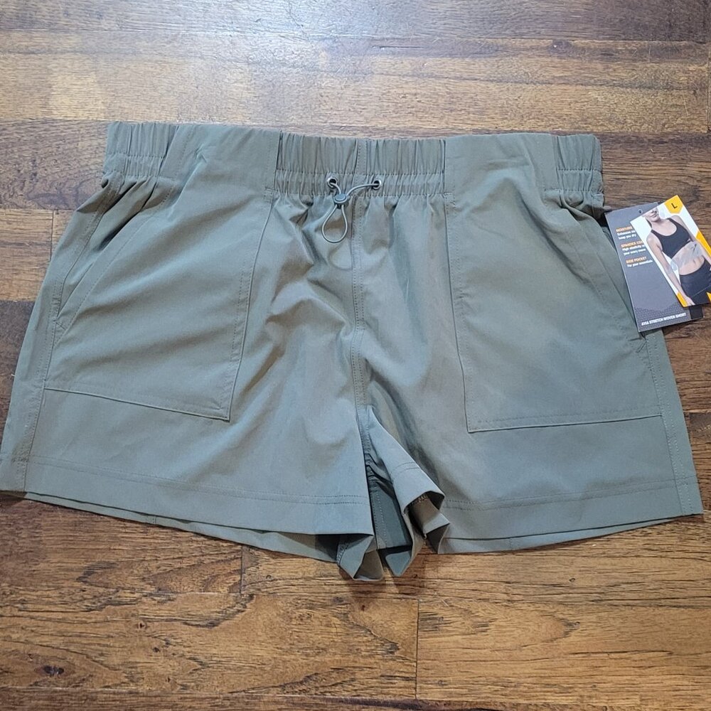 NWT Avia Stretch Woven Shorts‎ L 12/14 Green